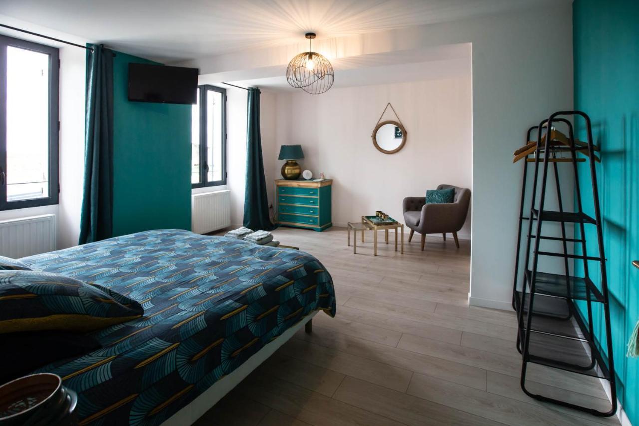 Hotel Au Bouchon Saint-Aigulin Exteriér fotografie