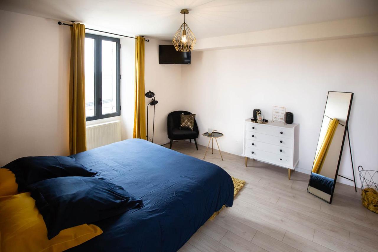 Hotel Au Bouchon Saint-Aigulin Exteriér fotografie
