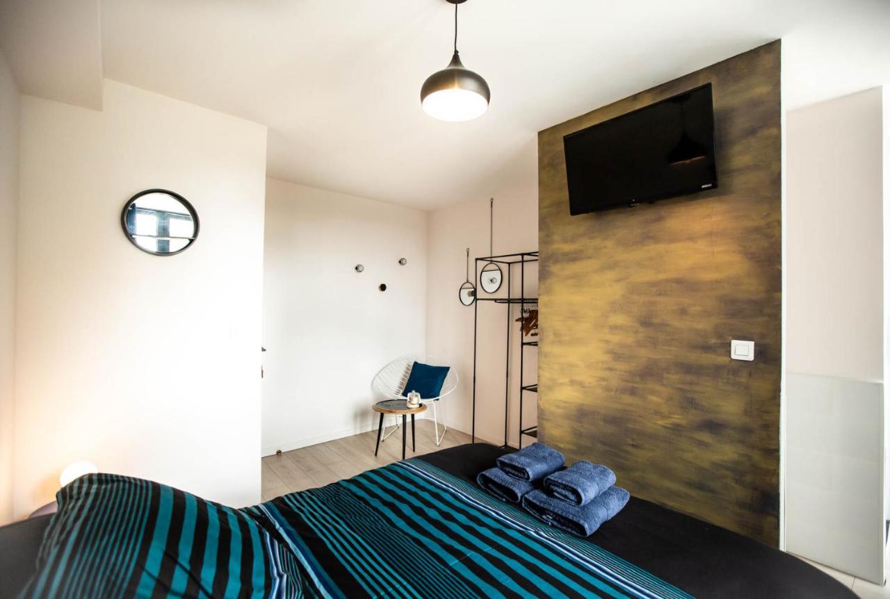 Hotel Au Bouchon Saint-Aigulin Exteriér fotografie
